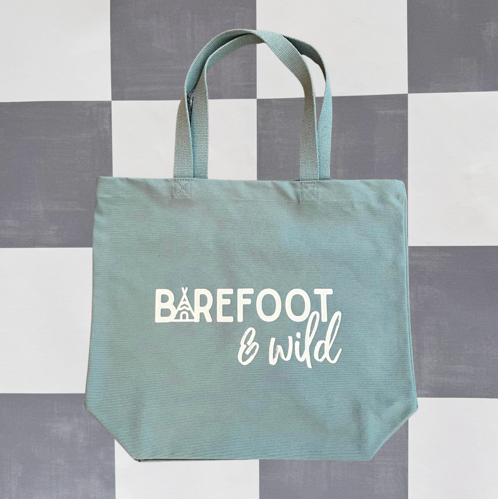 Medium Tote - Sage - Signature